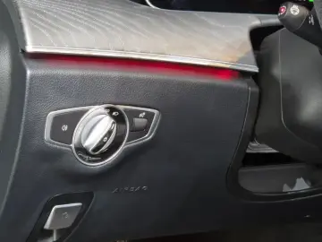 2022 Mercedes-Benz E-Класс с пробегом 90 509 км