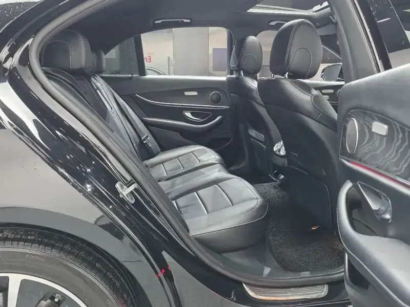 2022 Mercedes-Benz E-Класс с пробегом 76 105 км