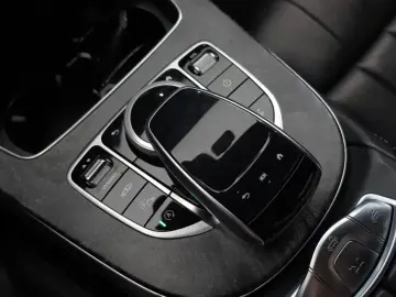 2022 Mercedes-Benz E-Класс с пробегом 90 509 км