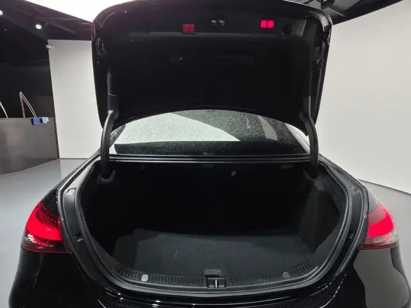 2022 Mercedes-Benz E-Класс с пробегом 76 105 км