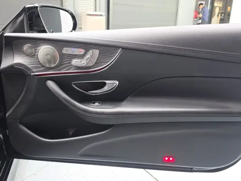 2022 Mercedes-Benz E-Класс с пробегом 90 509 км