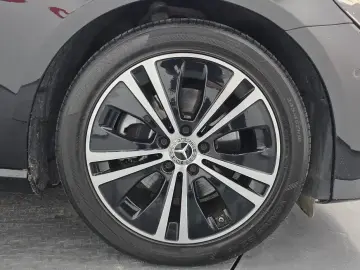 2022 Mercedes-Benz E-Класс с пробегом 76 105 км