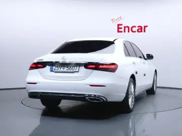 2023 Mercedes-Benz E-Класс с пробегом 49 767 км