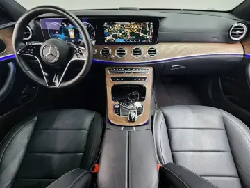 2023 Mercedes-Benz E-Класс с пробегом 49 767 км