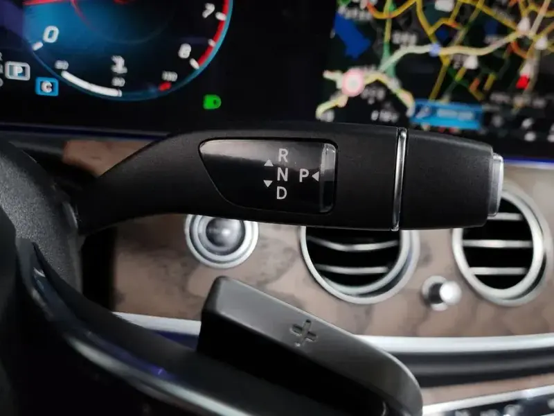 2023 Mercedes-Benz E-Класс с пробегом 49 767 км