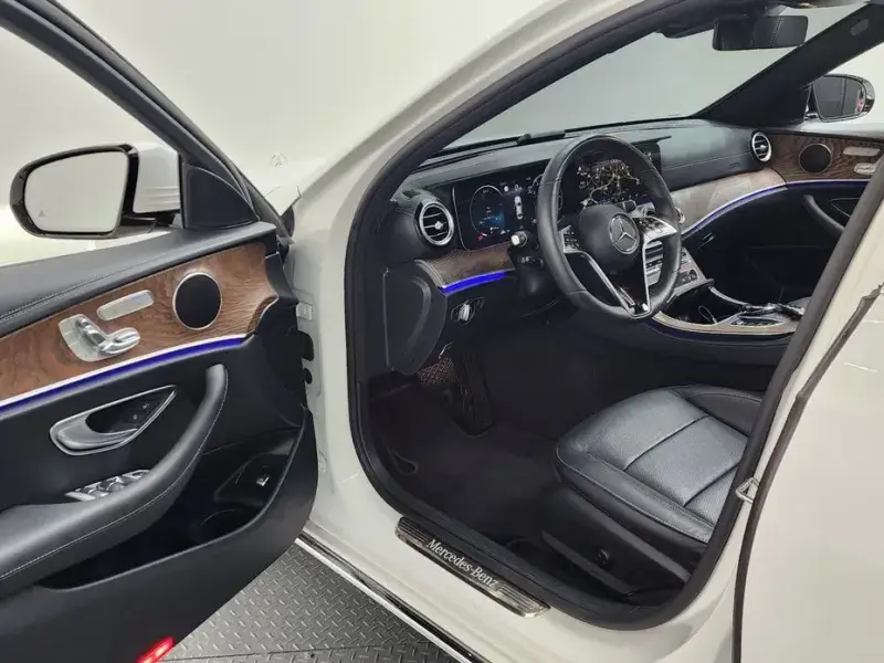 2023 Mercedes-Benz E-Класс с пробегом 49 767 км