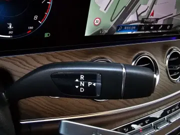 2023 Mercedes-Benz E-Класс с пробегом 9 034 км