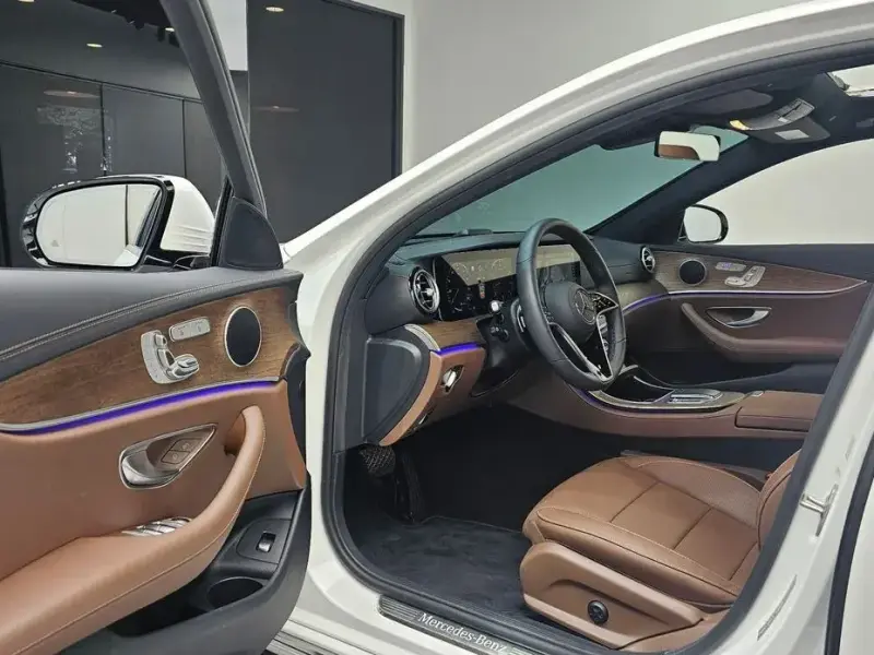 2023 Mercedes-Benz E-Класс с пробегом 9 034 км