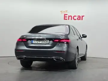 2022 Mercedes-Benz E-Класс с пробегом 113 542 км