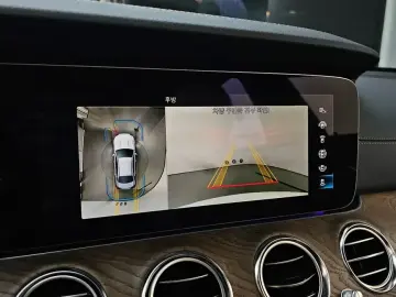 2023 Mercedes-Benz E-Класс с пробегом 9 034 км
