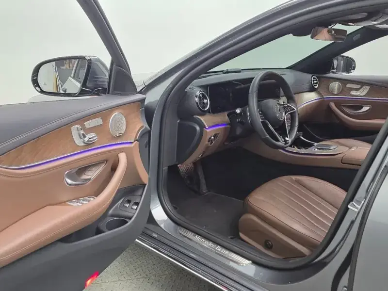 2022 Mercedes-Benz E-Класс с пробегом 113 542 км