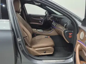 2022 Mercedes-Benz E-Класс с пробегом 113 542 км