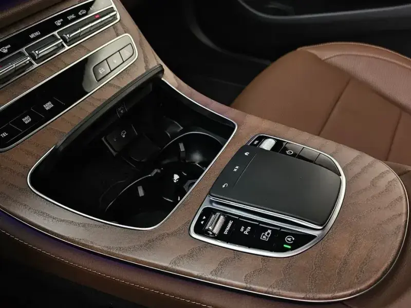 2023 Mercedes-Benz E-Класс с пробегом 9 034 км