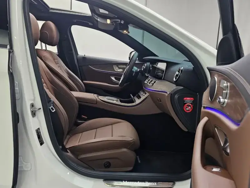 2023 Mercedes-Benz E-Класс с пробегом 9 034 км