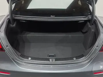 2022 Mercedes-Benz E-Класс с пробегом 113 542 км