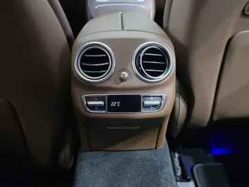 2022 Mercedes-Benz E-Класс с пробегом 113 542 км