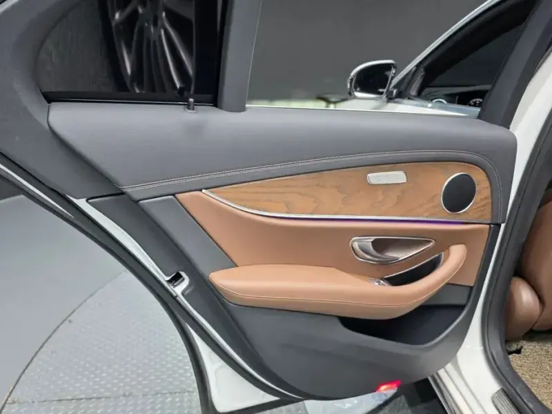 2021 Mercedes-Benz E-Класс с пробегом 68 076 км