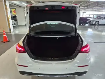 2021 Mercedes-Benz E-Класс с пробегом 77 680 км