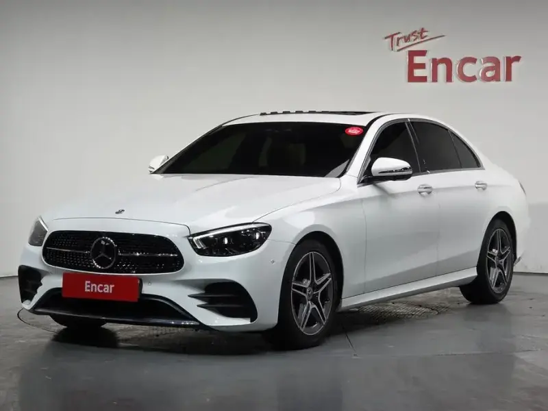 2022 Mercedes-Benz E-Класс с пробегом 25 234 км