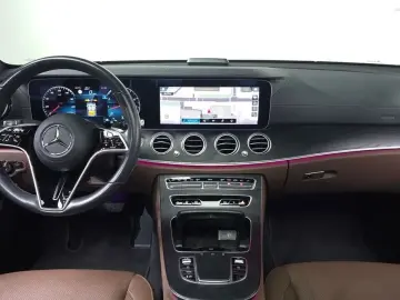2022 Mercedes-Benz E-Класс с пробегом 25 234 км