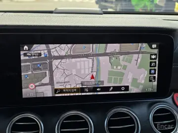 2021 Mercedes-Benz E-Класс с пробегом 60 645 км