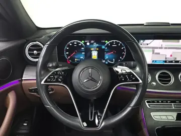 2022 Mercedes-Benz E-Класс с пробегом 25 234 км
