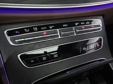 2022 Mercedes-Benz E-Класс с пробегом 25 234 км