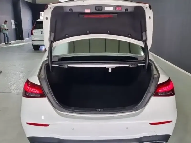 2023 Mercedes-Benz E-Класс с пробегом 45 000 км