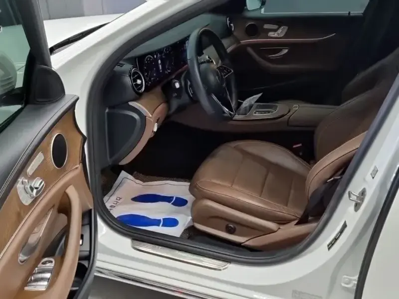 2023 Mercedes-Benz E-Класс с пробегом 38 804 км
