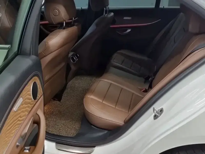 2023 Mercedes-Benz E-Класс с пробегом 38 804 км