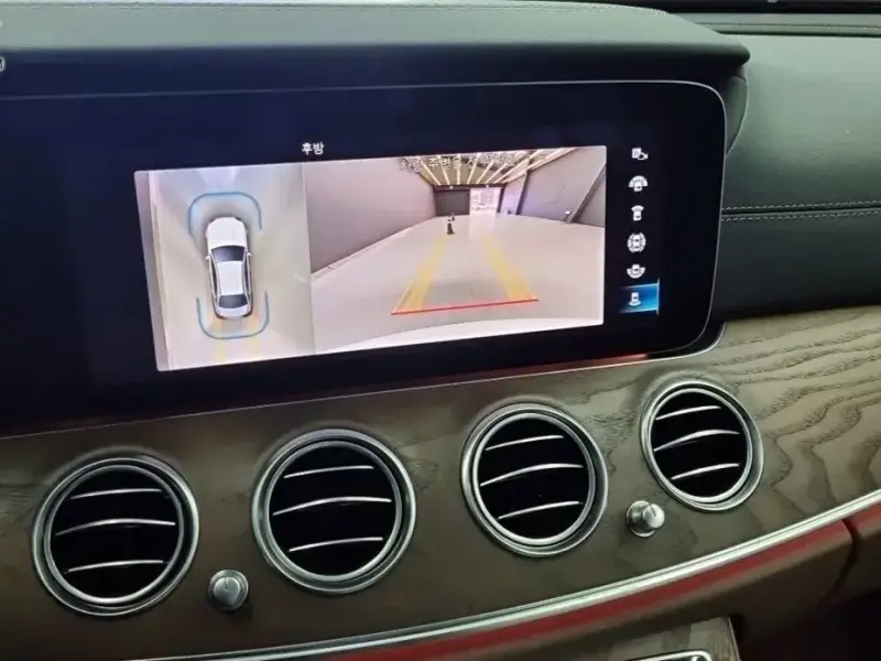 2023 Mercedes-Benz E-Класс с пробегом 38 804 км