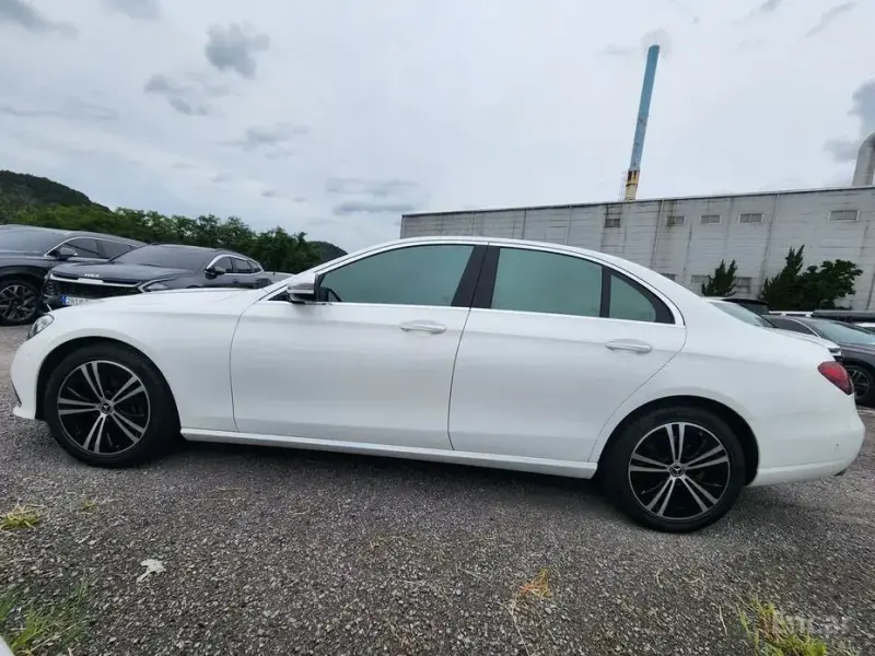 2021 Mercedes-Benz E-Класс с пробегом 84 332 км