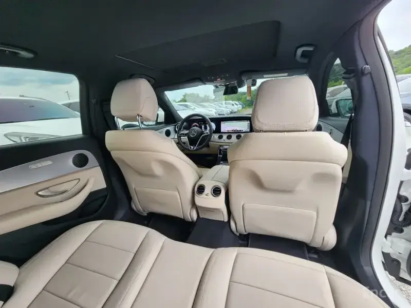 2021 Mercedes-Benz E-Класс с пробегом 84 332 км