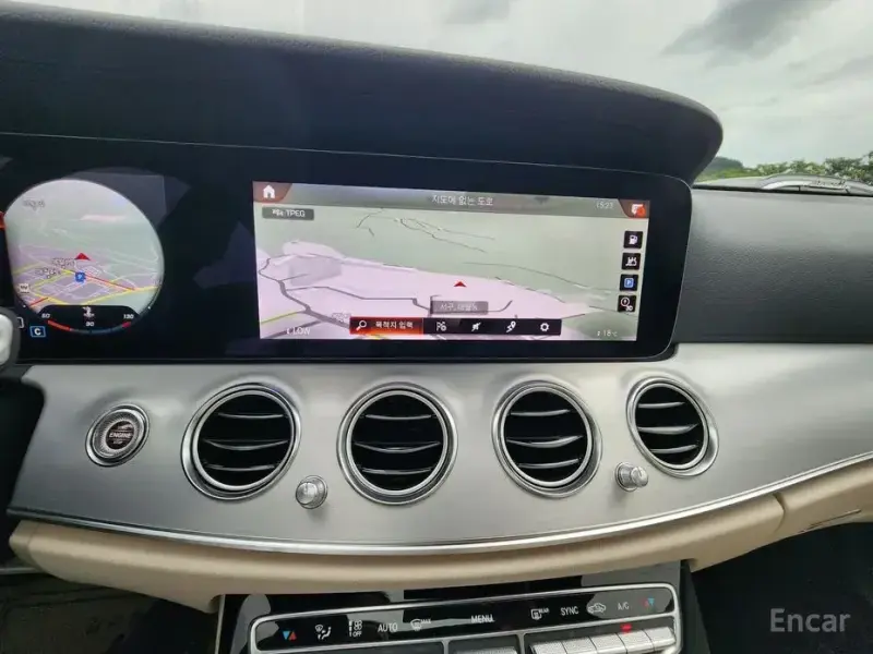 2021 Mercedes-Benz E-Класс с пробегом 84 332 км