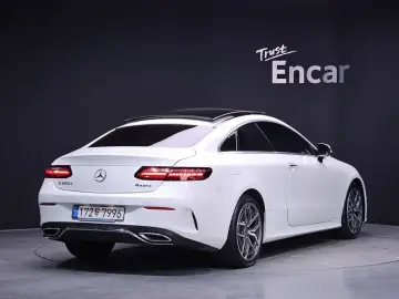 2022 Mercedes-Benz E-Класс с пробегом 38 025 км