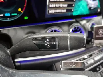 2022 Mercedes-Benz E-Класс с пробегом 38 025 км