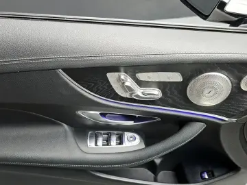 2022 Mercedes-Benz E-Класс с пробегом 38 025 км