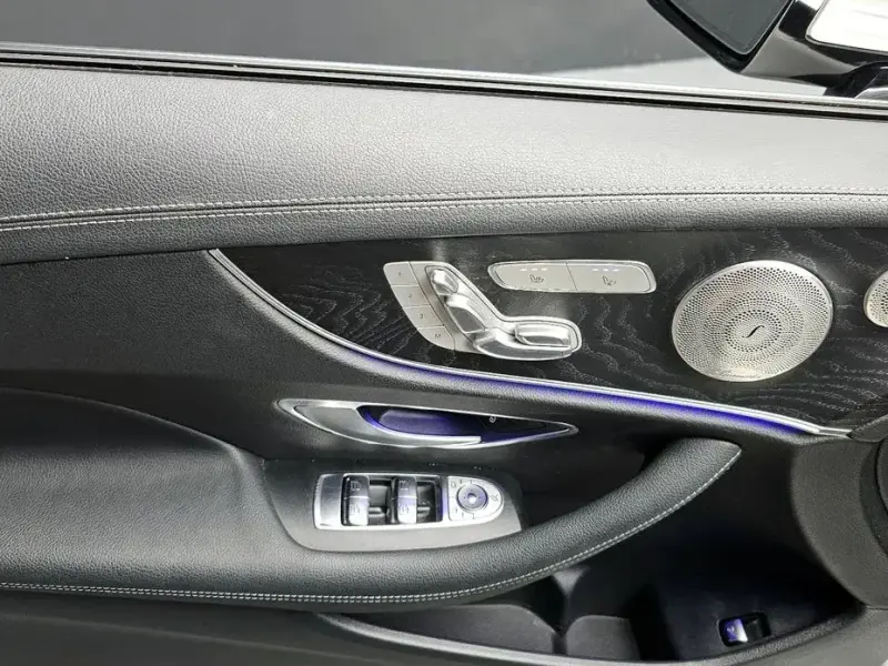 2022 Mercedes-Benz E-Класс с пробегом 38 025 км