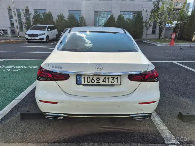 2021 Mercedes-Benz E-Класс с пробегом 80 328 км