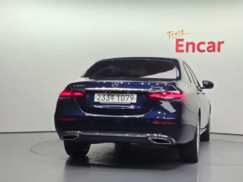 2021 Mercedes-Benz E-Класс с пробегом 79 957 км