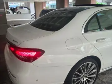 2022 Mercedes-Benz E-Класс с пробегом 69 082 км