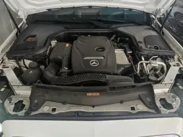 2022 Mercedes-Benz E-Класс с пробегом 69 082 км