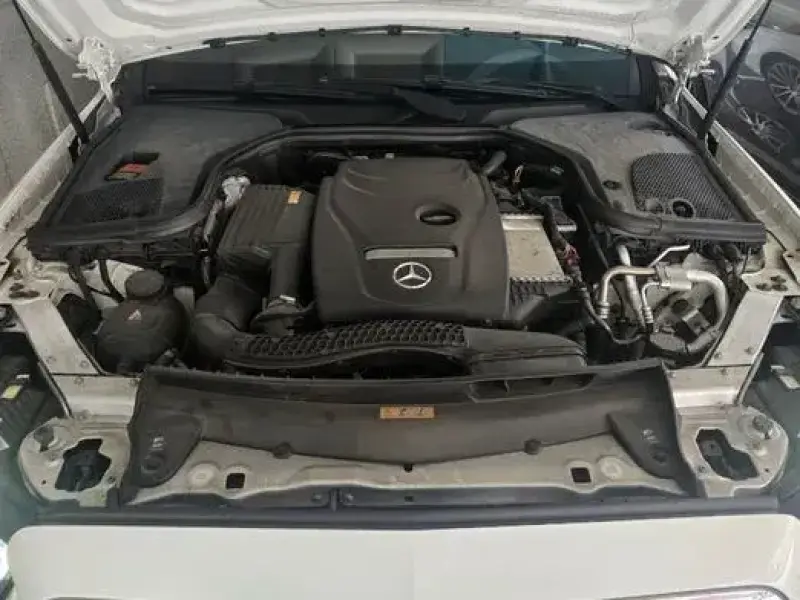 2022 Mercedes-Benz E-Класс с пробегом 69 082 км