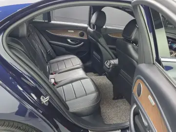 2021 Mercedes-Benz E-Класс с пробегом 79 957 км