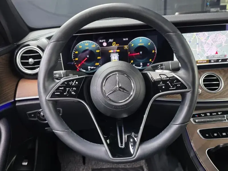 2021 Mercedes-Benz E-Класс с пробегом 79 957 км