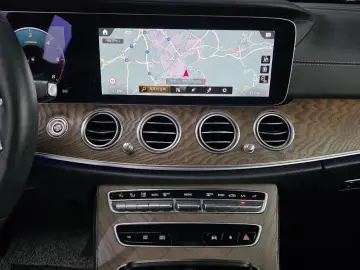 2021 Mercedes-Benz E-Класс с пробегом 79 957 км