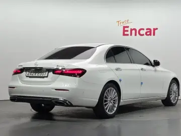 2022 Mercedes-Benz E-Класс с пробегом 137 573 км