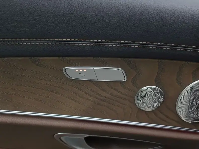 2022 Mercedes-Benz E-Класс с пробегом 137 573 км