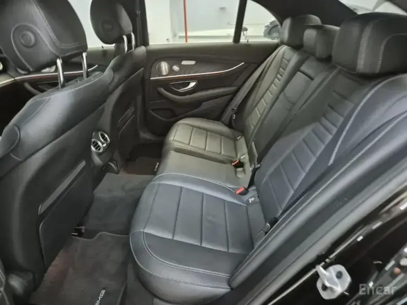 2023 Mercedes-Benz E-Класс с пробегом 37 214 км