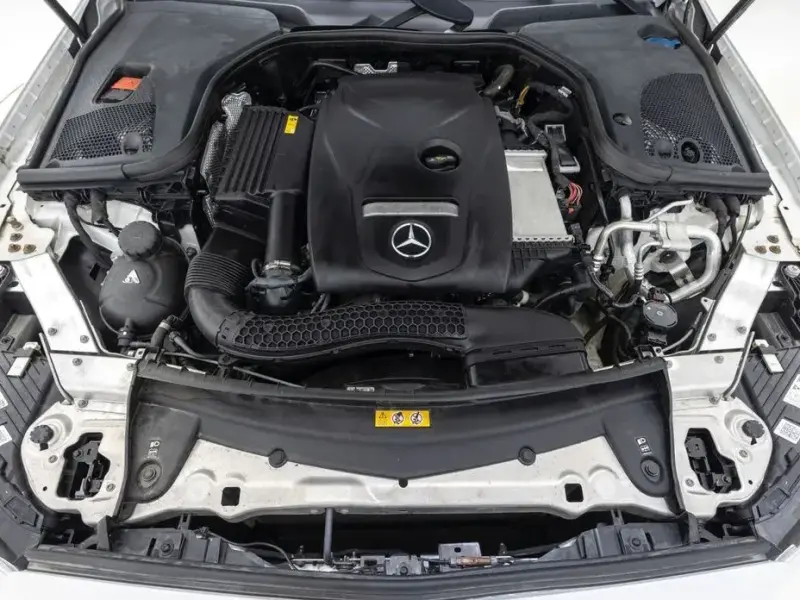 2023 Mercedes-Benz E-Класс с пробегом 21 364 км